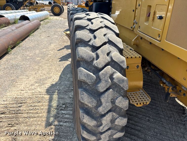 image for item ER3185 2020 Caterpillar 150 motor grader