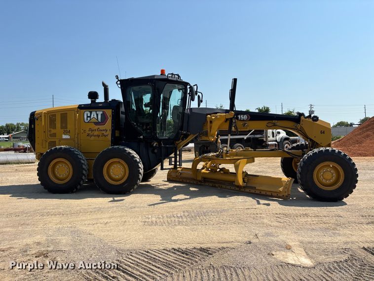 image for item ER3186 2020 Caterpillar 150 motor grader
