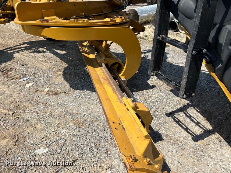 image for item ER3186 2020 Caterpillar 150 motor grader