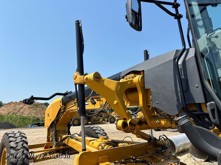 image for item ER3186 2020 Caterpillar 150 motor grader