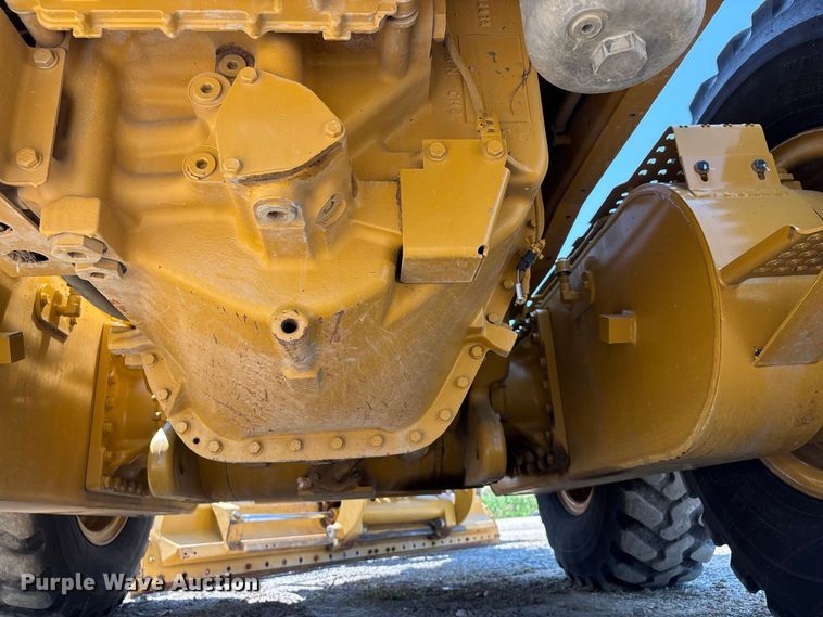 image for item ER3186 2020 Caterpillar 150 motor grader