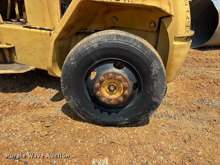 image for item ER3187 Baker York FJY-150 forklift