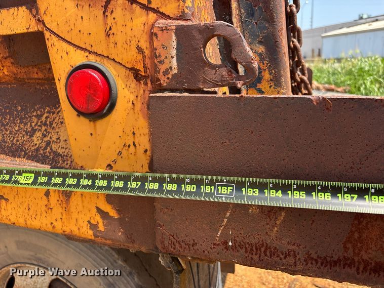 image for item ER3189 1996 International F-2574 dump truck