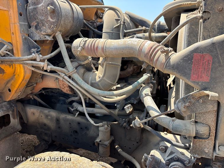 image for item ER3189 1996 International F-2574 dump truck