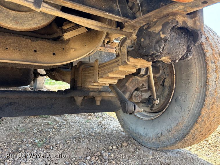 image for item ER3189 1996 International F-2574 dump truck