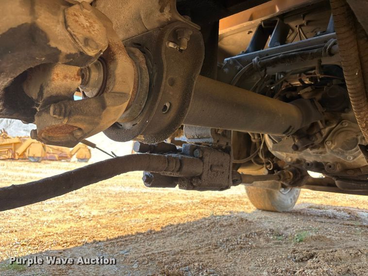 image for item ER3189 1996 International F-2574 dump truck