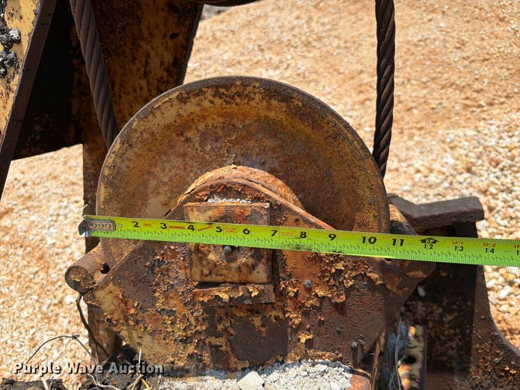 image for item ER3190 Clam shell bucket