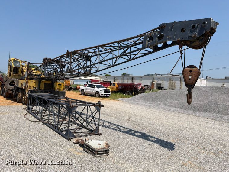 image for item ER3192 1965 PHAA 435TC 35TON crane