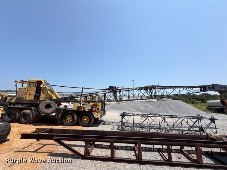image for item ER3192 1965 PHAA 435TC 35TON crane