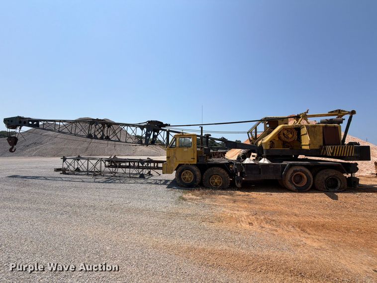 image for item ER3192 1965 PHAA 435TC 35TON crane