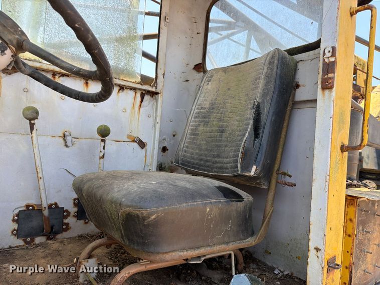 image for item ER3192 1965 PHAA 435TC 35TON crane