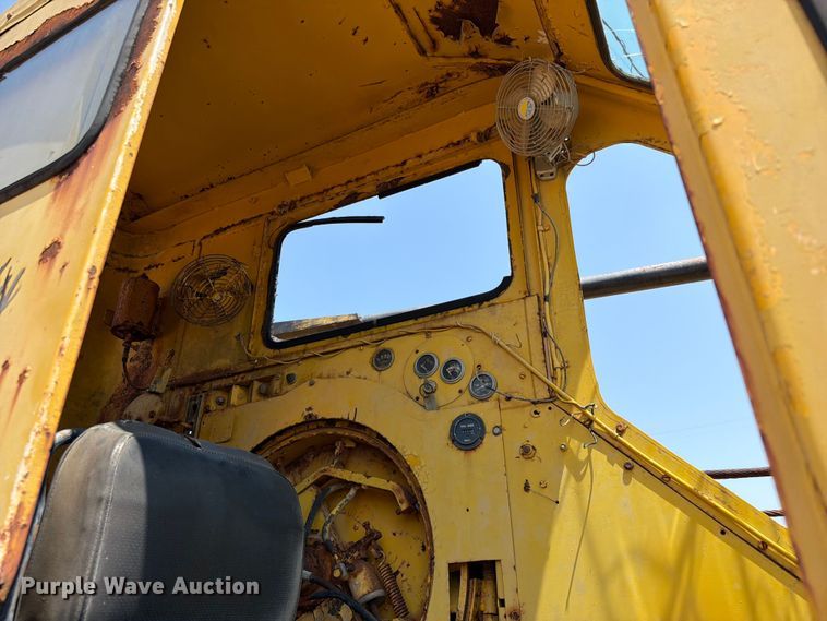 image for item ER3192 1965 PHAA 435TC 35TON crane