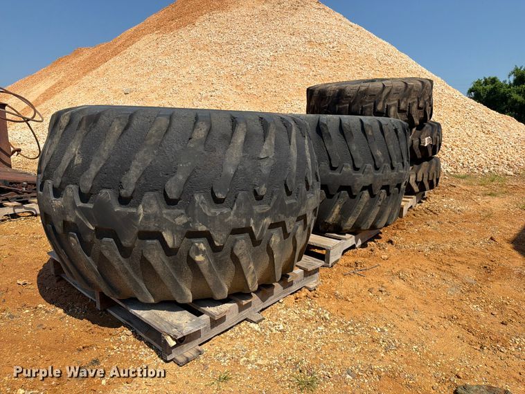 (5) tires and wheels
