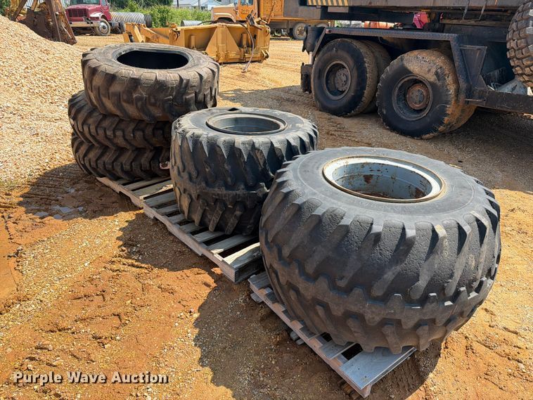 image for item ER3193 (5) tires and wheels
