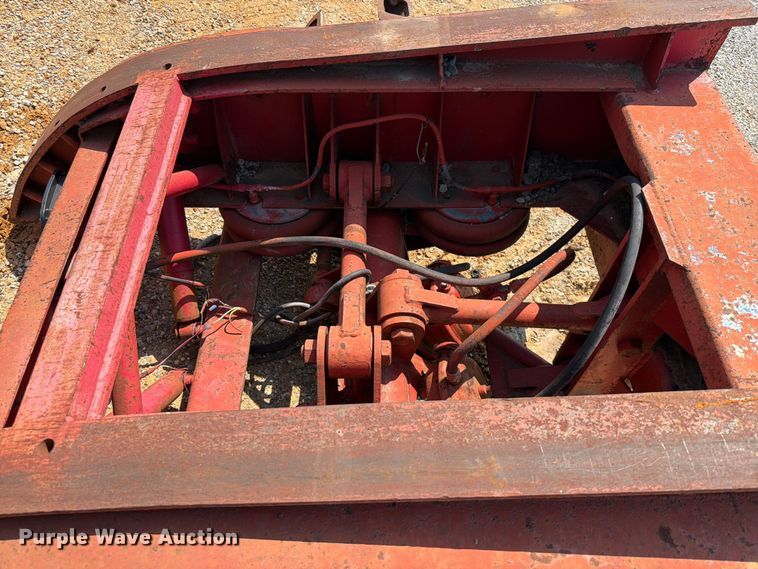 image for item ER3194 (2) IMT F22HTIME lowboy rear flip axles
