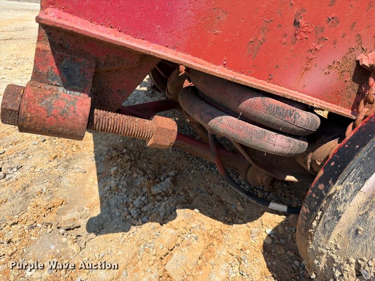 image for item ER3194 (2) IMT F22HTIME lowboy rear flip axles