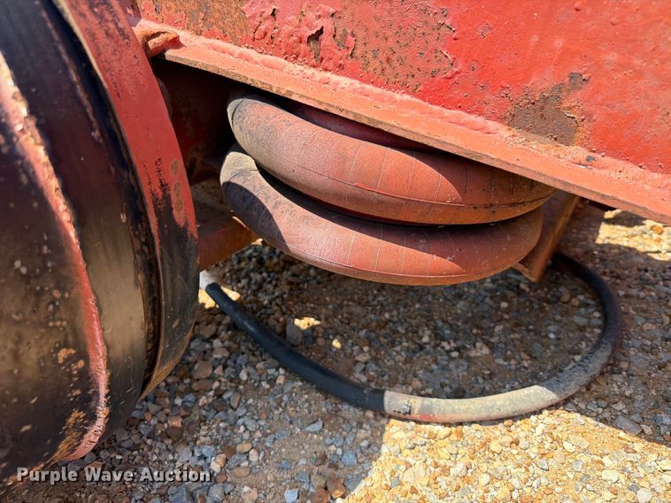 image for item ER3194 (2) IMT F22HTIME lowboy rear flip axles