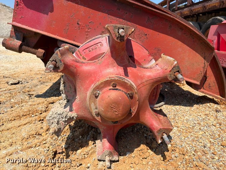 image for item ER3194 (2) IMT F22HTIME lowboy rear flip axles