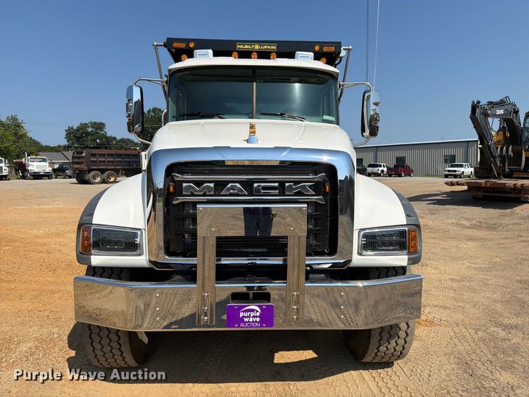image for item ER3196 2026 Mack Granite dump truck