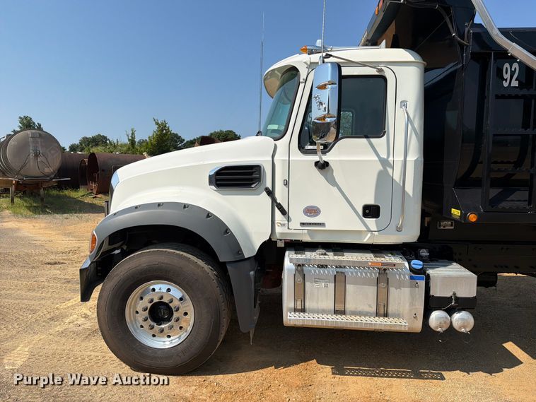 image for item ER3196 2026 Mack Granite dump truck