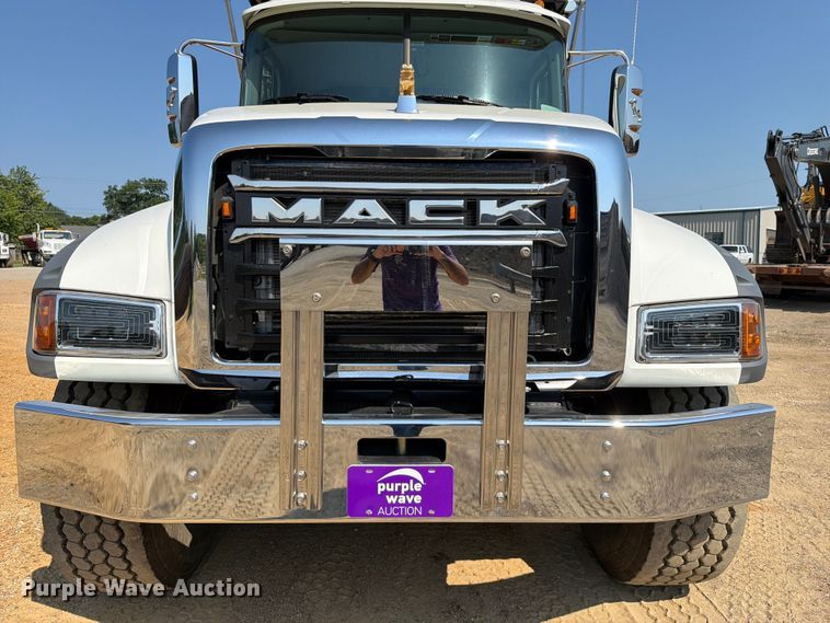 image for item ER3196 2026 Mack Granite dump truck