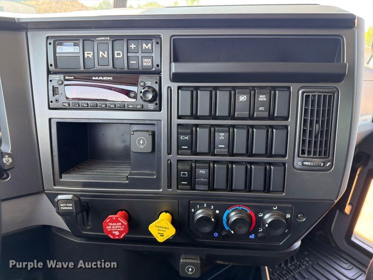image for item ER3196 2026 Mack Granite dump truck