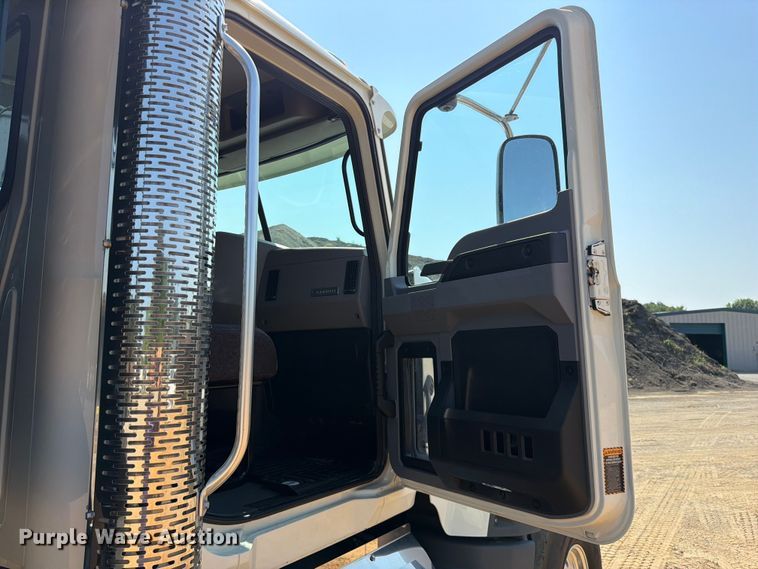 image for item ER3196 2026 Mack Granite dump truck