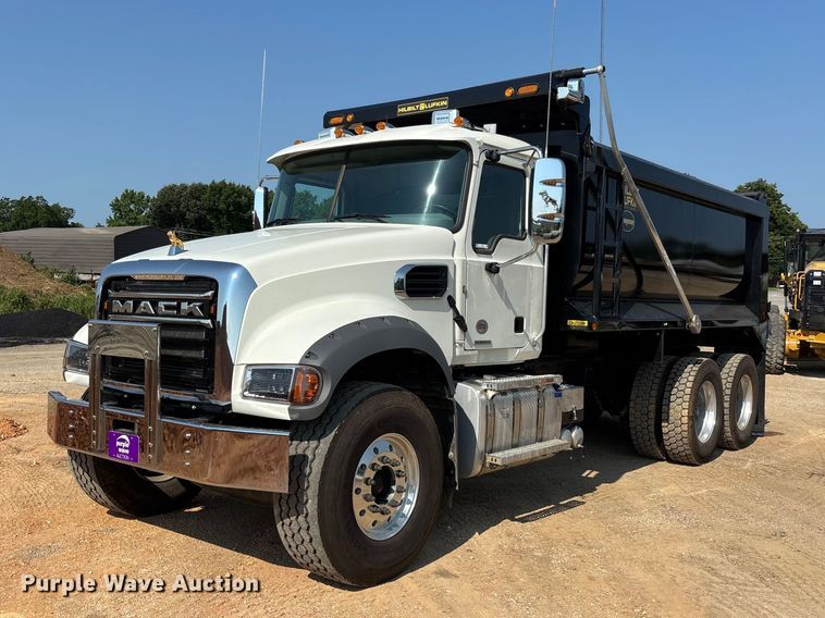 2026 Mack Granite dump truck