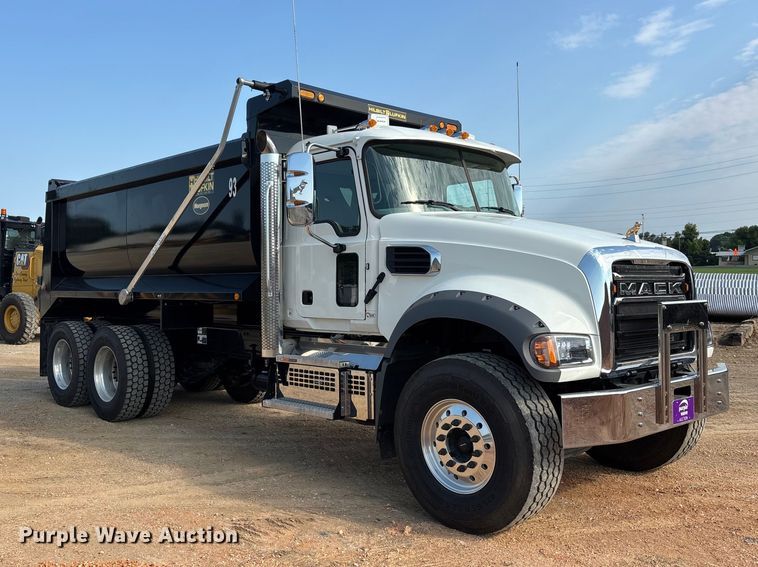 image for item ER3199 2026 Mack Granite dump truck