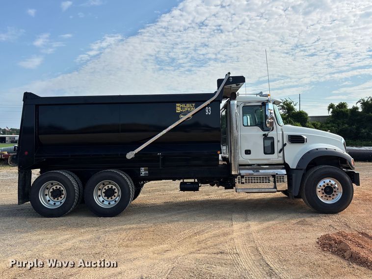 image for item ER3199 2026 Mack Granite dump truck