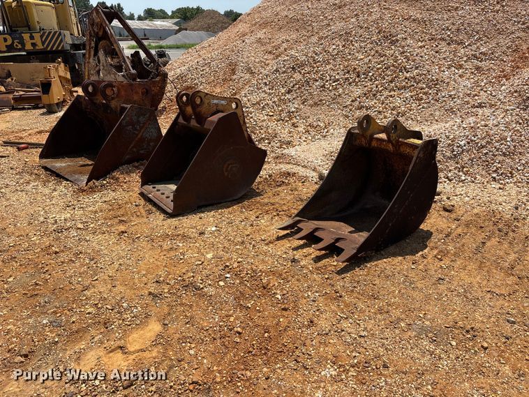 (3) excavator buckets
