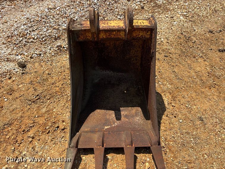 image for item ER3201 (3) excavator buckets