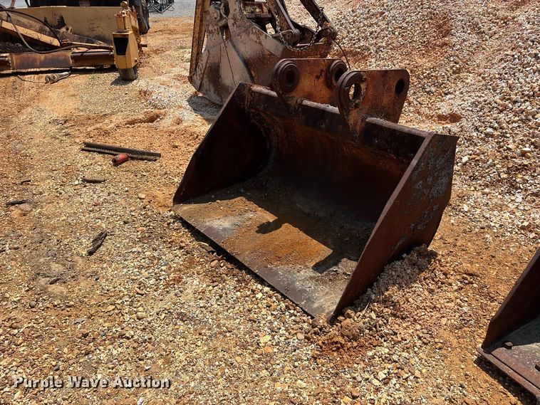 image for item ER3201 (3) excavator buckets
