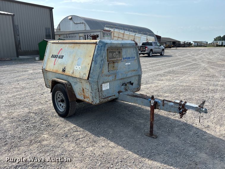 image for item ER3203 Ingersoll Rand Spirit-Flo 100 air compressor