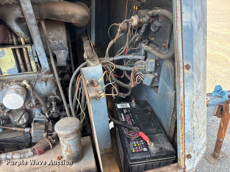 image for item ER3203 Ingersoll Rand Spirit-Flo 100 air compressor