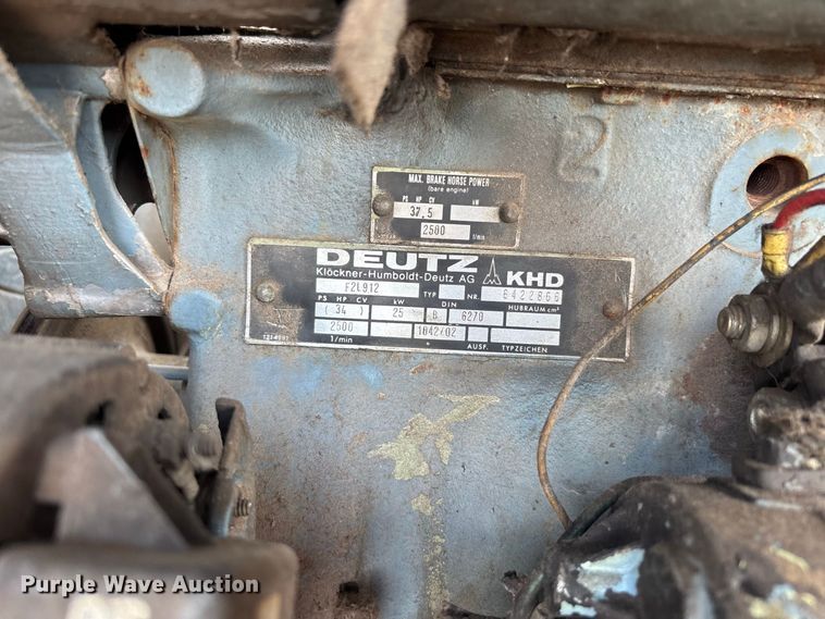 image for item ER3203 Ingersoll Rand Spirit-Flo 100 air compressor