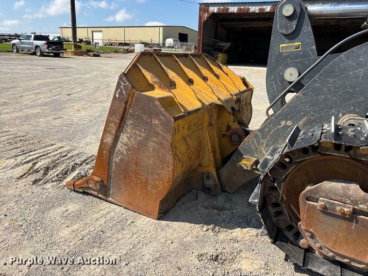 image for item ER3209 2014 John Deere 755K track loader