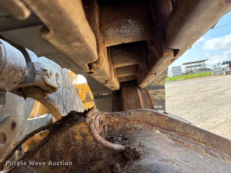 image for item ER3209 2014 John Deere 755K track loader