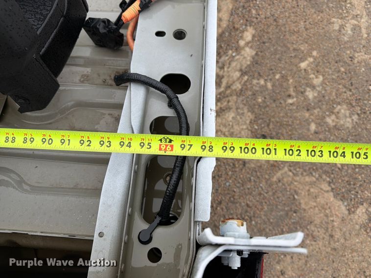 image for item ES6526 Pickup truck bed
