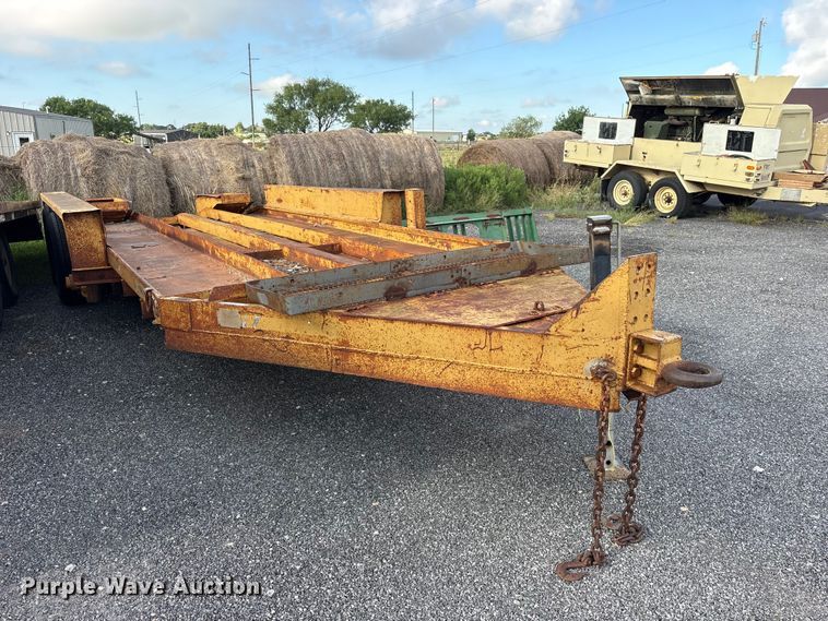 image for item ET0117 1983 Belshe T-2 equipment trailer