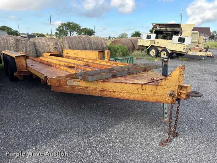 image for item ET0117 1983 Belshe T-2 equipment trailer
