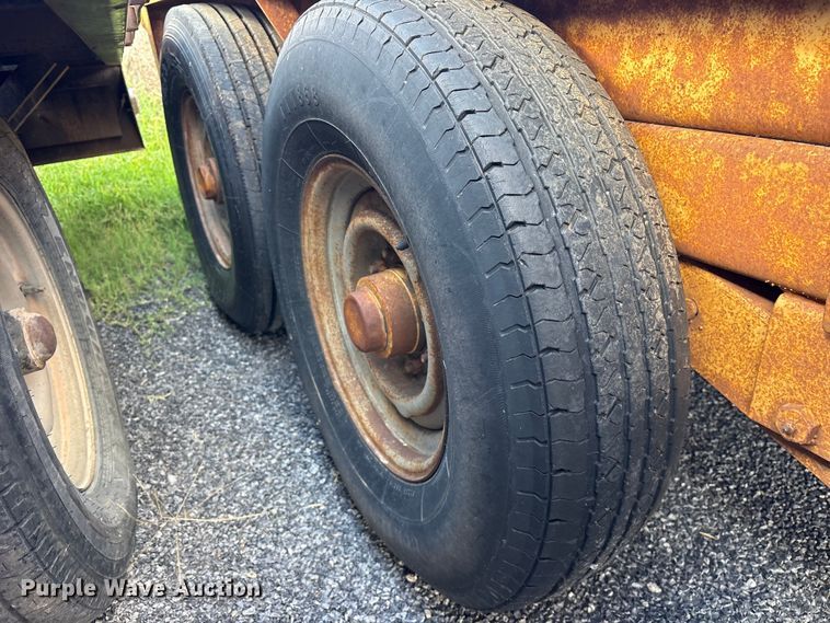image for item ET0117 1983 Belshe T-2 equipment trailer