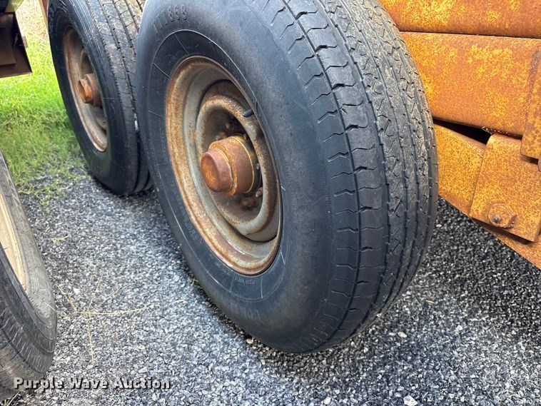 image for item ET0117 1983 Belshe T-2 equipment trailer
