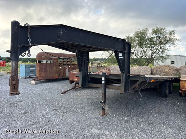 1996 Oklahoma Trailer Manufacturing 20'x8' Gooseneck Dovetail flatbed trailer