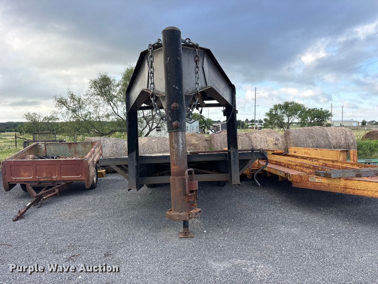image for item ET0118 1996 Oklahoma Trailer Manufacturing 20'x8' Gooseneck Dovetail flatbed trailer