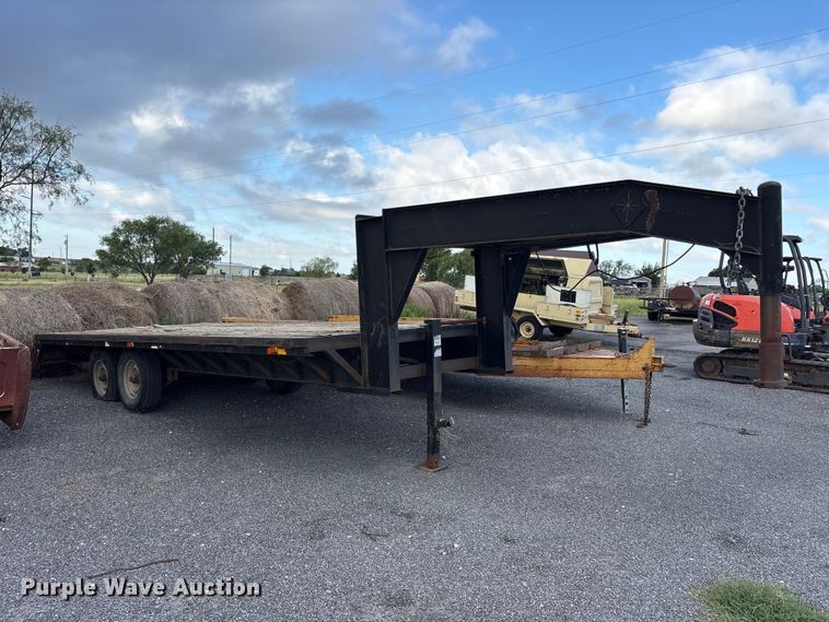 image for item ET0118 1996 Oklahoma Trailer Manufacturing 20'x8' Gooseneck Dovetail flatbed trailer