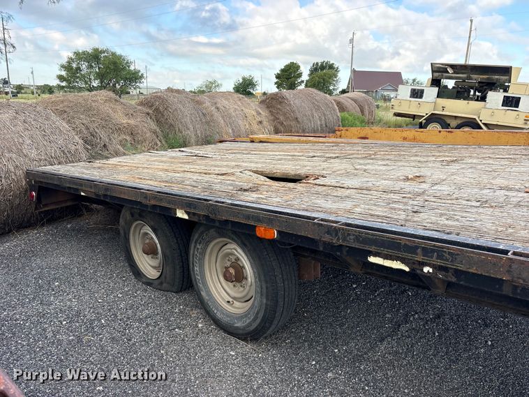 image for item ET0118 1996 Oklahoma Trailer Manufacturing 20'x8' Gooseneck Dovetail flatbed trailer
