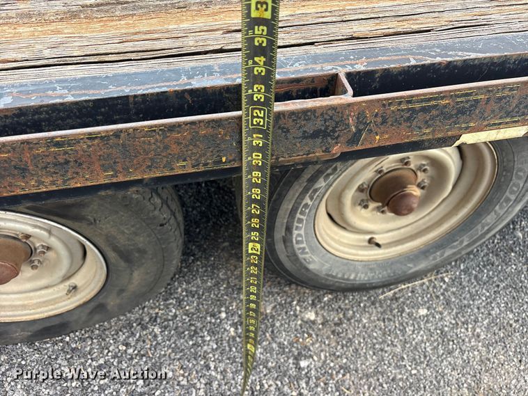 image for item ET0118 1996 Oklahoma Trailer Manufacturing 20'x8' Gooseneck Dovetail flatbed trailer