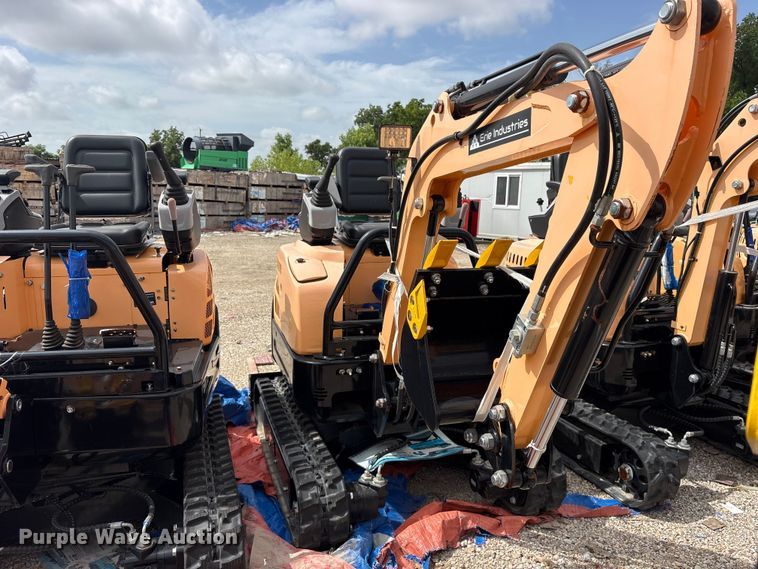 image for item ET0161 2024 Erie EM15 mini excavator