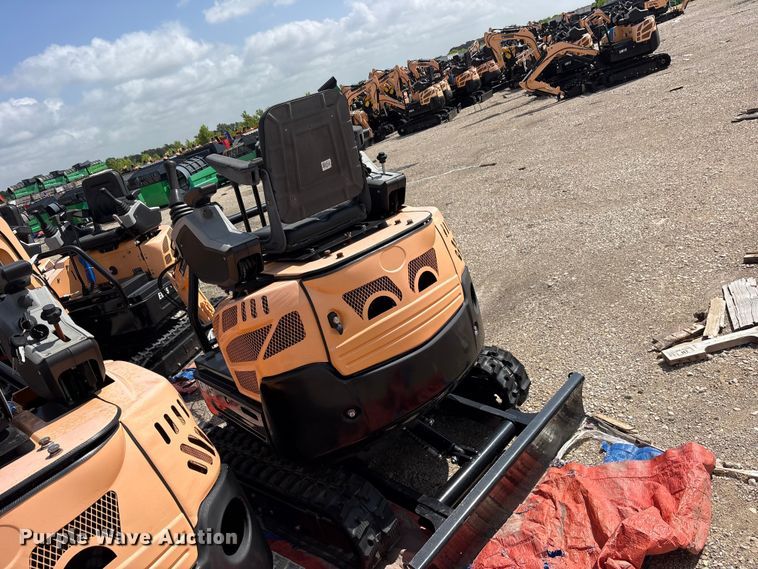 image for item ET0162 2024 Erie EM15 mini excavator